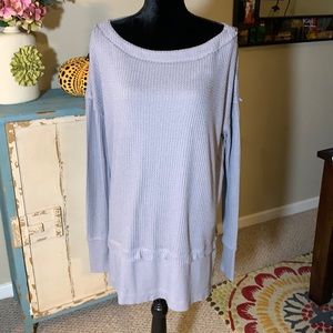 NWOT We The Free GrayLong Sleeve Top.Size XS